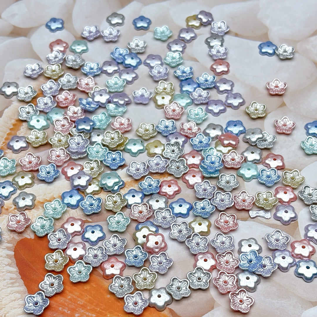A668 大粒アクリルピーナッツビーズ&その他パーツセット - 軽やかでバリエ豊かなDIY素材